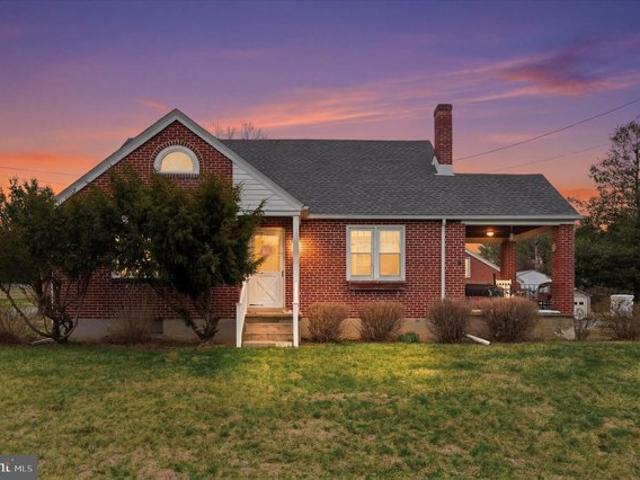 House for sale in Frederick, Pennsylvania