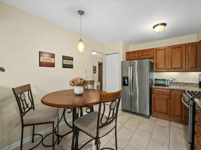 Townhouse for sale in Arlington Heights