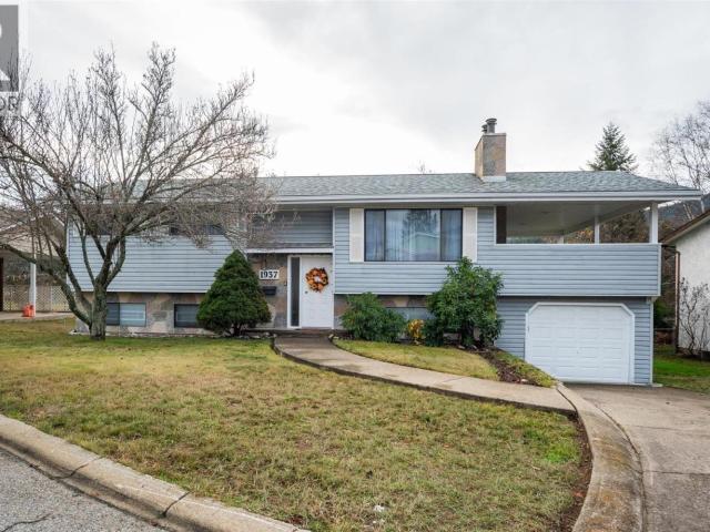 House for sale in Castlegar, British Columbia