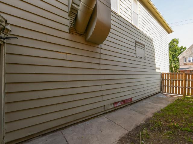Commercial for sale in Milwaukee, Wisconsin