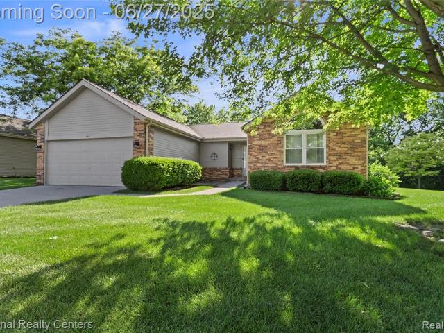 Condo for sale in Livonia