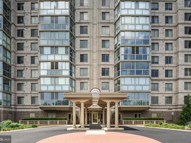 Condo for sale in Virginia