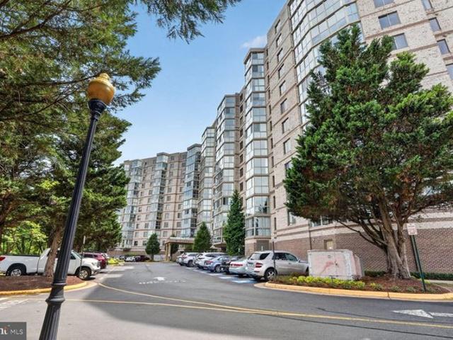 Condo for sale in Virginia