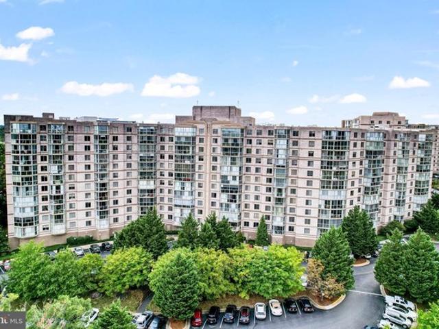 Condo for sale in Virginia