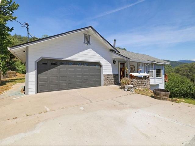 House for sale in Tuolumne, California