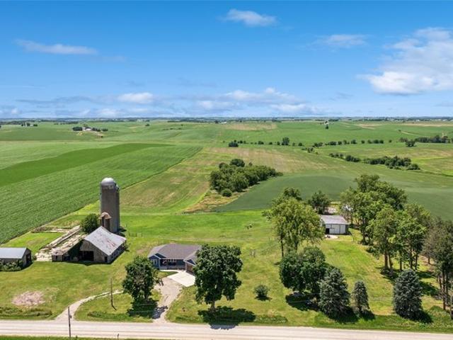 House for sale in Brooklyn, Iowa