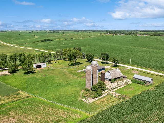 House for sale in Brooklyn, Iowa