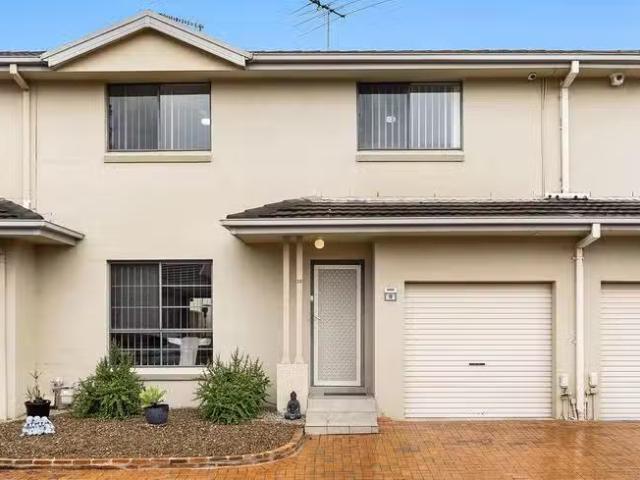 House for rent in Bossley Park