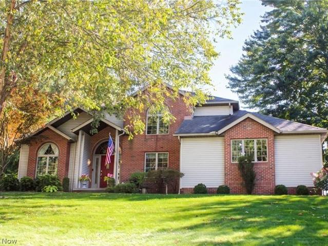 House for sale in Uniontown, Stark County