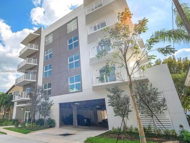 Condo for sale in Hollywood, Broward County