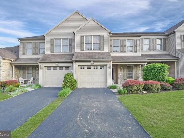 Townhouse for sale in Hummelstown, Pennsylvania