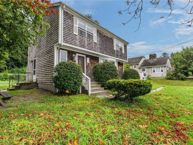 Property for rent in Tiverton, Rhode Island