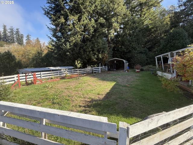 House for sale in Myrtle Point, Oregon
