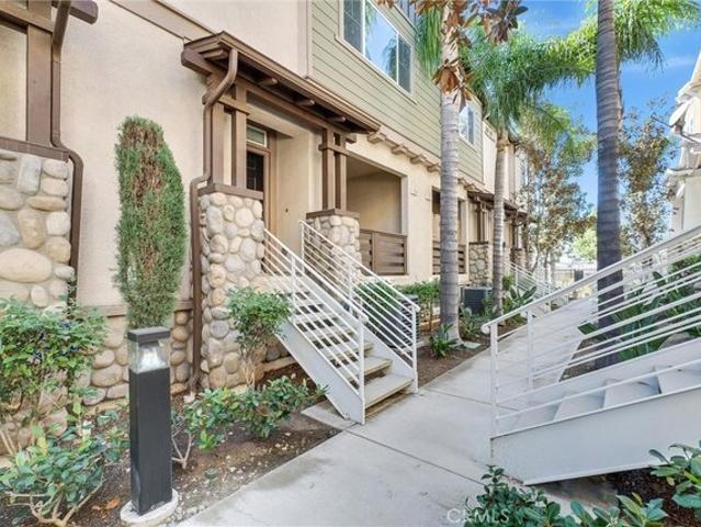 Condo for sale in Pomona, Los Angeles County