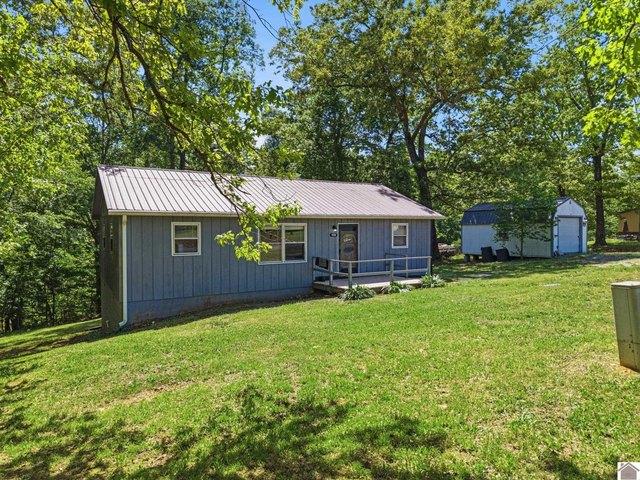 House for sale in Cadiz, Kentucky