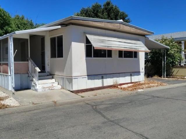 House for sale in Red Bluff, Tehama County