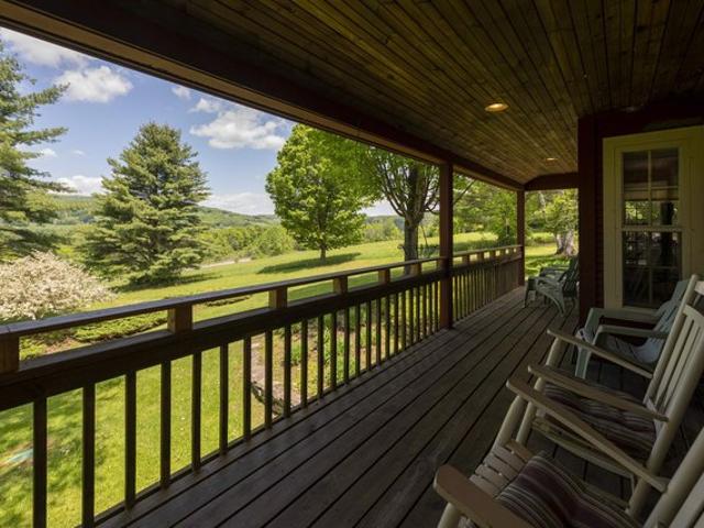 House for sale in Plantsville, Vermont