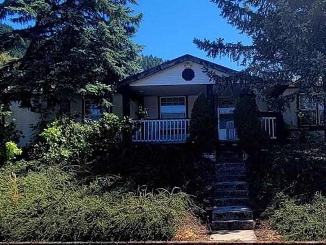 House for sale in Oregonia