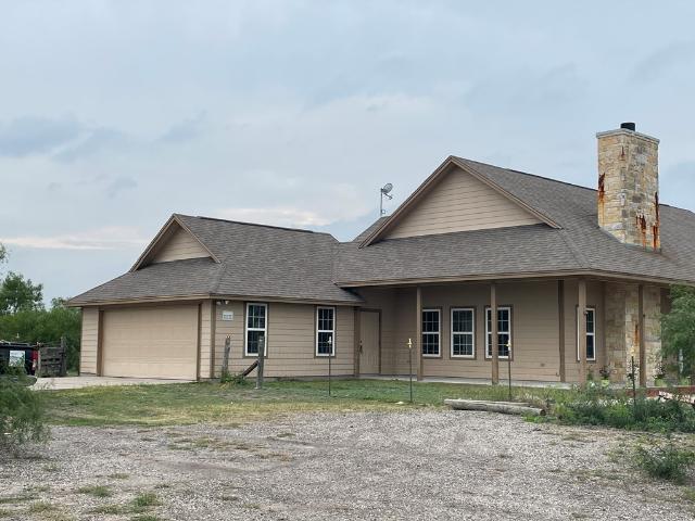 House for sale in Orange Grove, Texas
