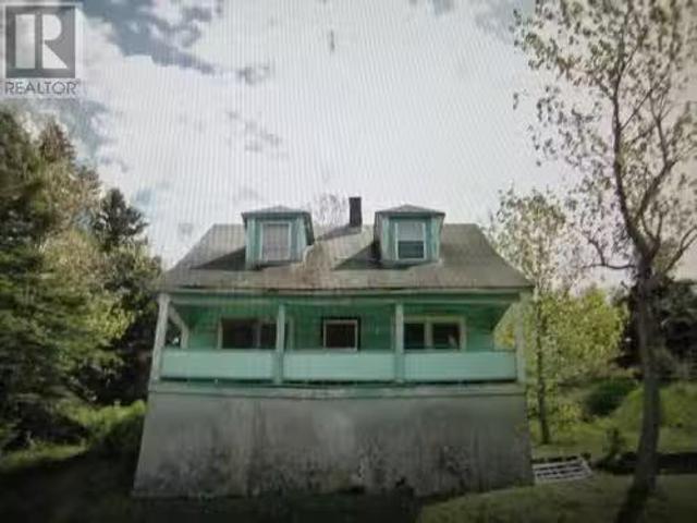 House for sale in Corner Brook, Newfoundland And Labrador