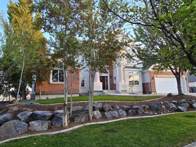 House for sale in Saratoga Springs, Utah