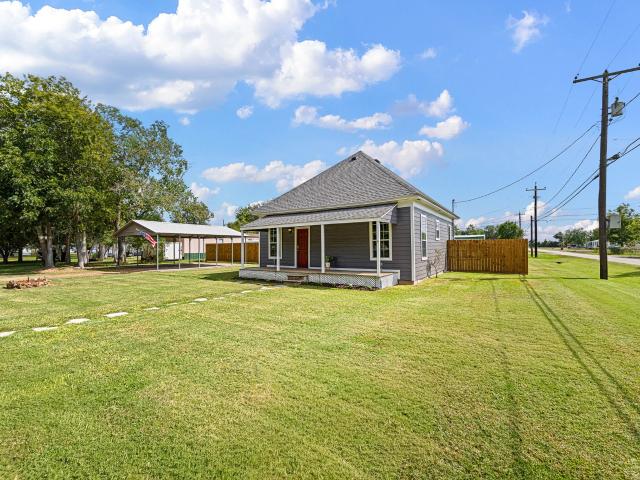 Property for sale in Blessing, Texas