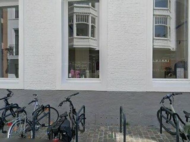 Appartement location à Begijnhof Sint-Elisabeth, Kortrijk