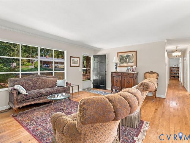 House for sale in Urbanna, Middlesex County