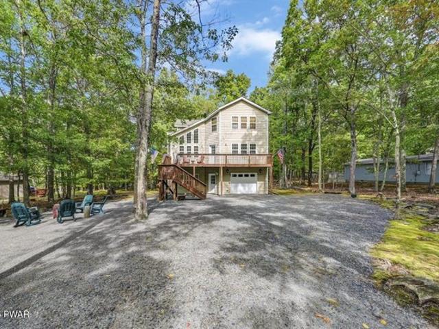 House for sale in Beach Lake, Pennsylvania
