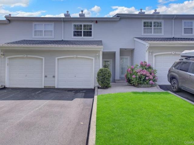Condo for sale in Centereach, New York