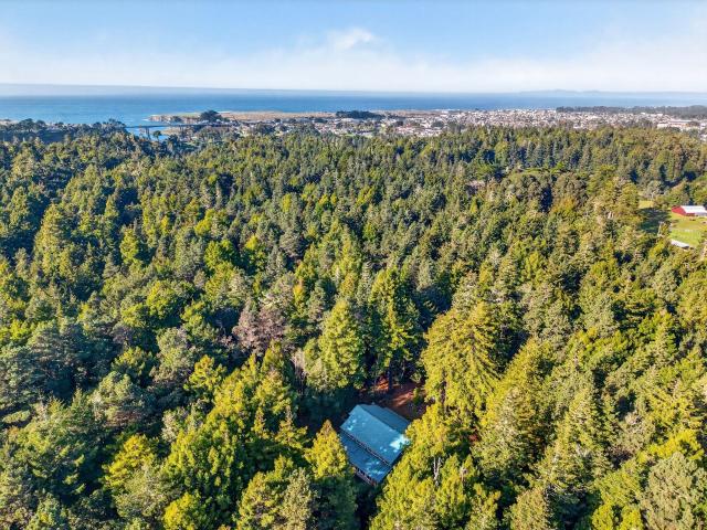 House for sale in Fort Bragg, California