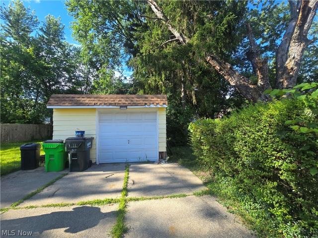 House for sale in Warrensville, Ohio