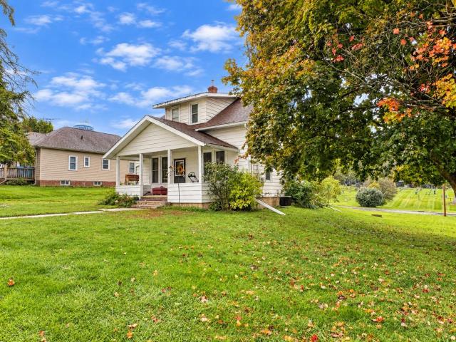House for sale in Hazel Green, Grant County