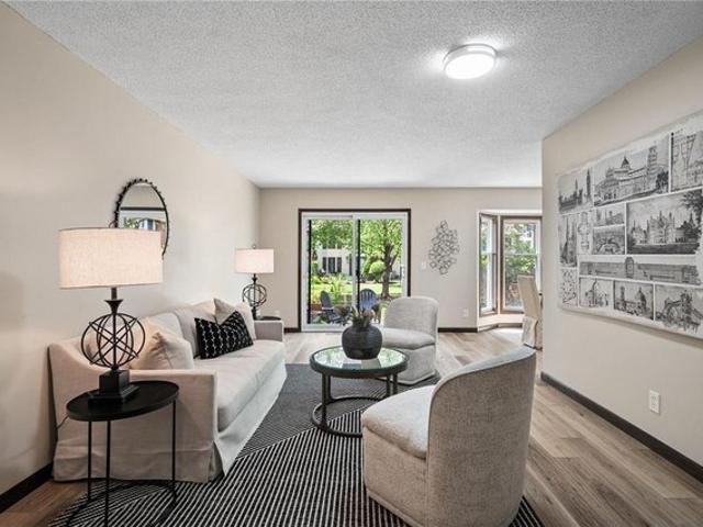 Townhouse for sale in Hennepin, Minnesota