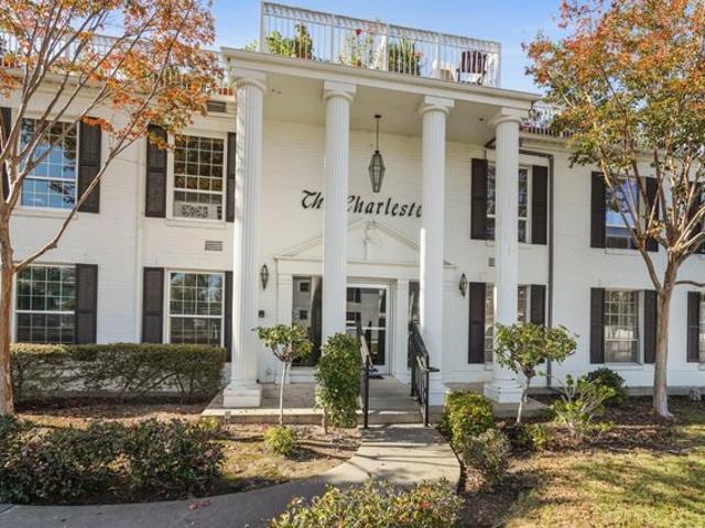 Condo for sale in Mountain View, California