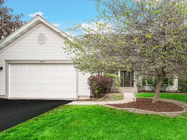 House for sale in Mchenry, Illinois