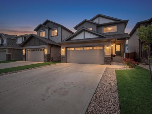House for sale in Stony Plain, Alberta