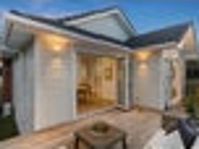 House for sale in Wairau Valley