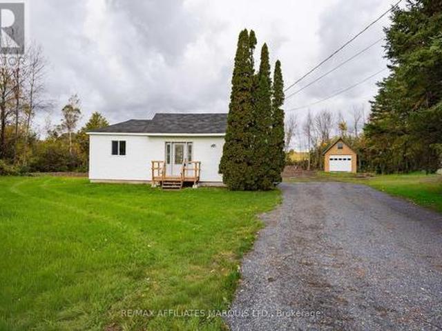 House for sale in South Lancaster, South Glengarry