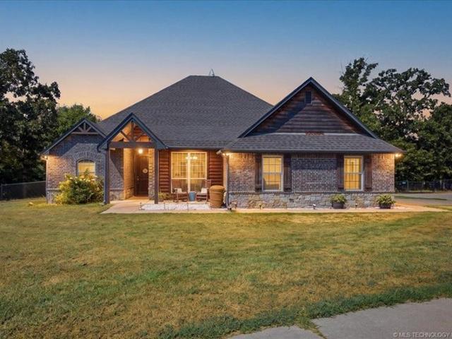 House for sale in Rogers, Oklahoma