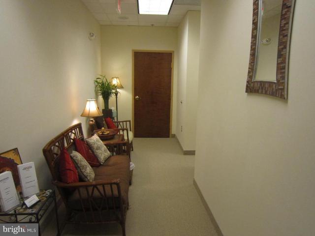 Commercial for sale in Leesburg