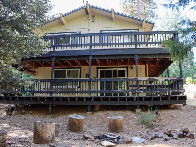 House for sale in Groveland, California