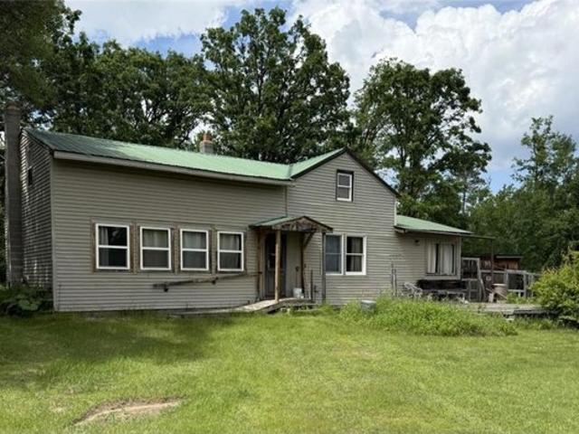 House for sale in Hubbard, Minnesota