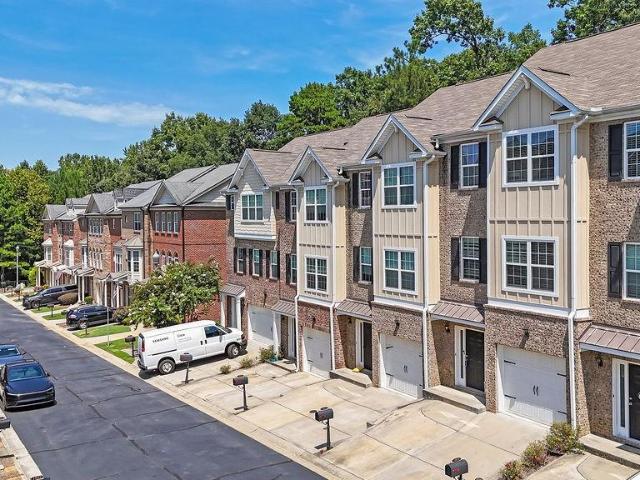 Townhouse for sale in Dakota Mill Creek, Buford