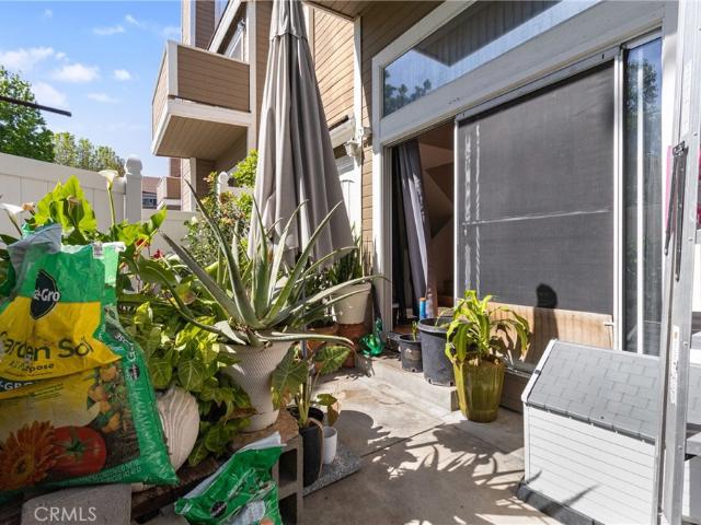 Condo for sale in San Fernando, California