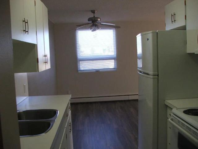 Apartment for rent in Lakeview, Lethbridge