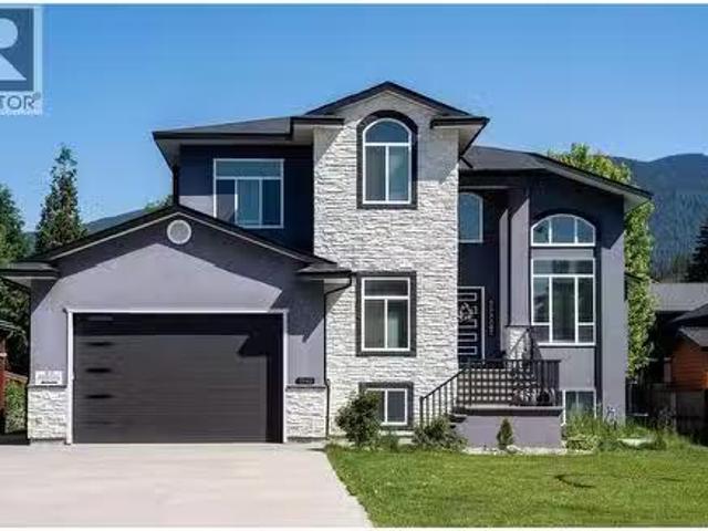 House for sale in Revelstoke, British Columbia
