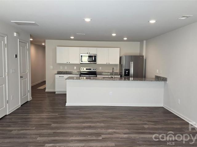 Townhouse for sale in Catawba, North Carolina