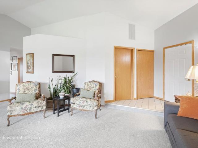 Condo for sale in Mokena, Illinois