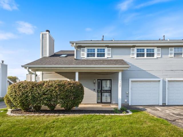 Townhouse for sale in Country Club Hills, Illinois